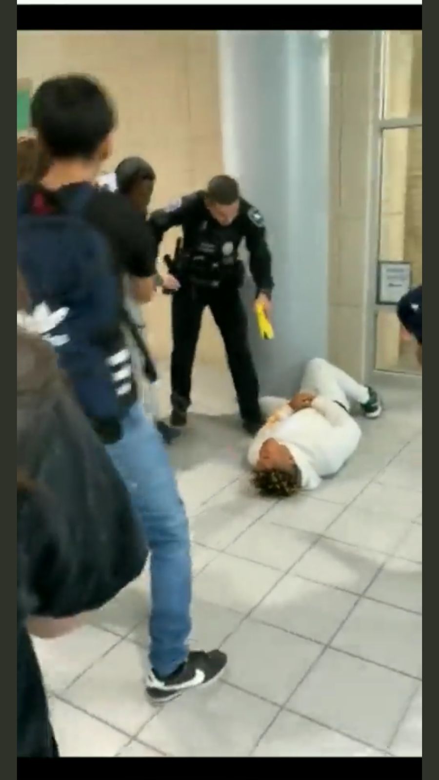 Screengrab: Viral videos on social media show police allegedly using taser guns on high school students in Texas