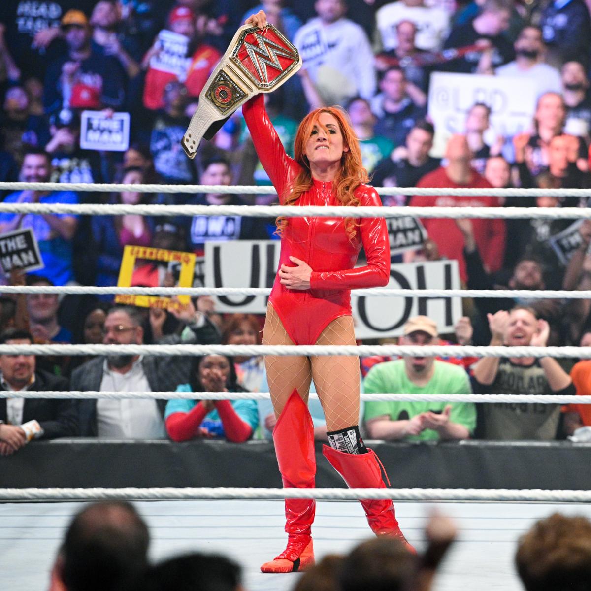 Becky Lynch defeated Charlotte Flair at Survivor Series.jpg