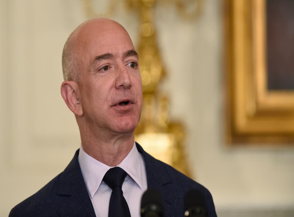 FUNDACIÓN OBAMA BEZOS