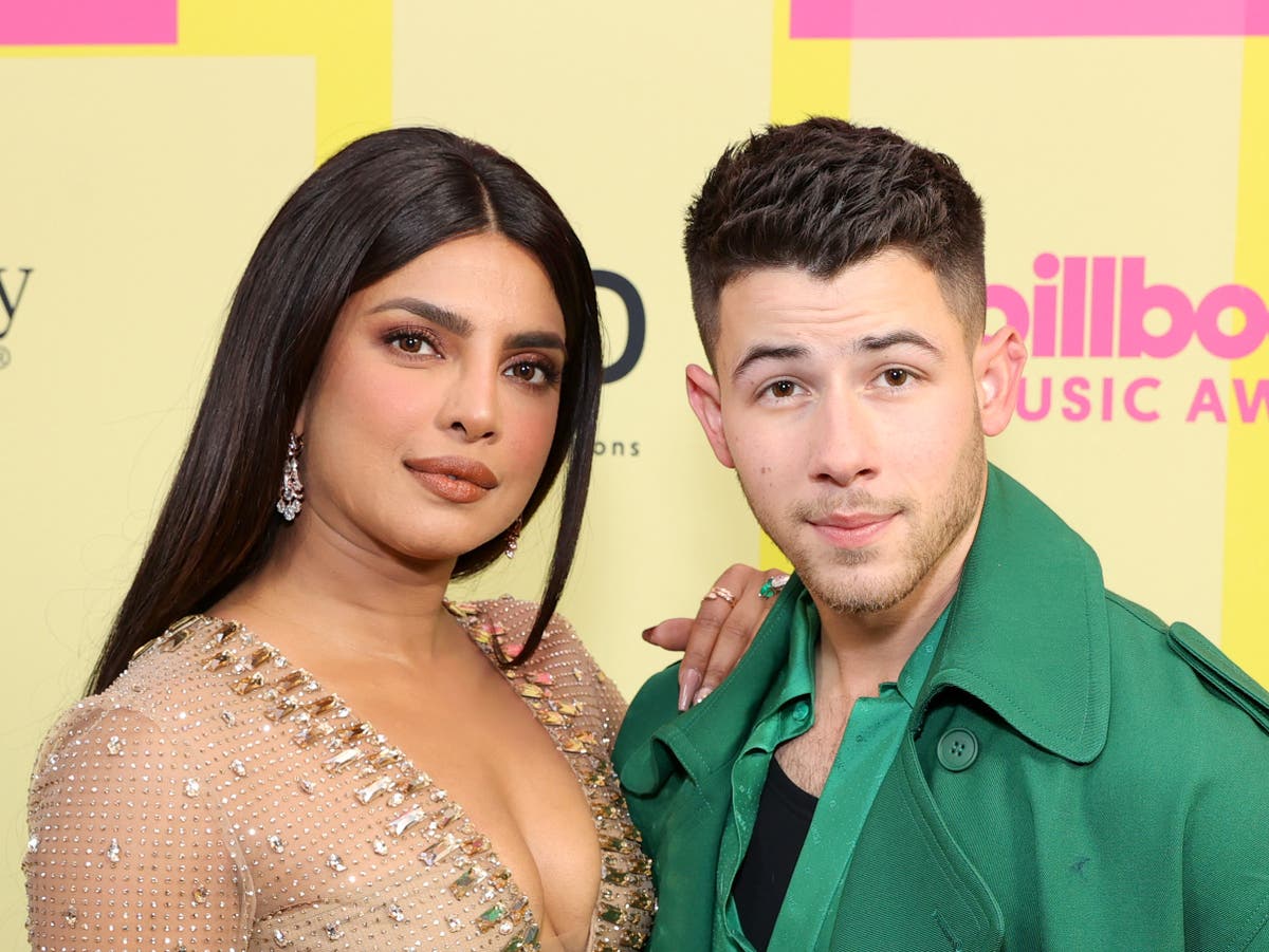 Priyanka Chopra appears to shut down rumours she’s split from Nick Jonas with Instagram post - The Independent