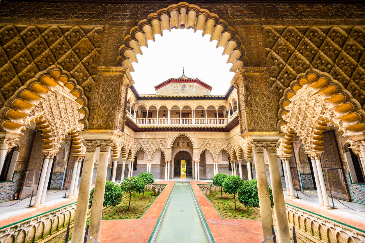 The detail of the Alcazar Palace never fails to impress