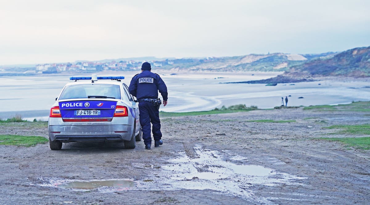 French authorities told drowning migrants they were in British waters and to call 999, logs show French authorities told drowning migrants they were in British waters and to call 999, logs show