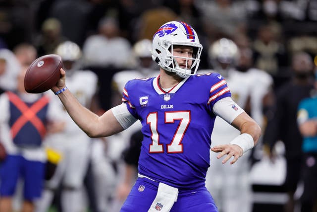 Buffalo Bills quarterback Josh Allen (17) passes (Butch Dill/AP)