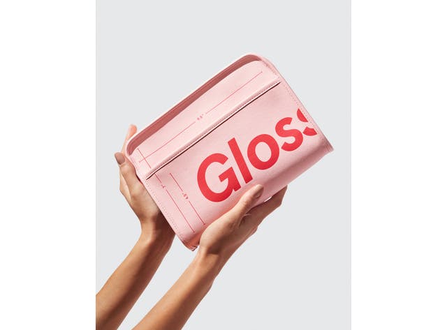 Glossier’s bestselling beauty bag