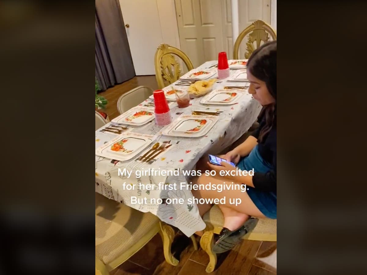Woman left brokenhearted after cooking and decorating for ‘Friendsgiving’ as no one shows