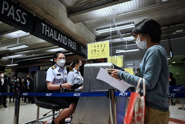 <p>Thai authorities are halting the country’s quarantine waiver for foreign arrivals </p>