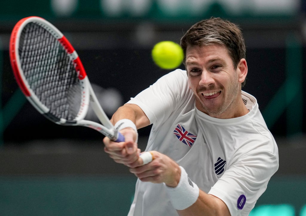 Great Britain beat France to close on Davis Cup quarter-final place