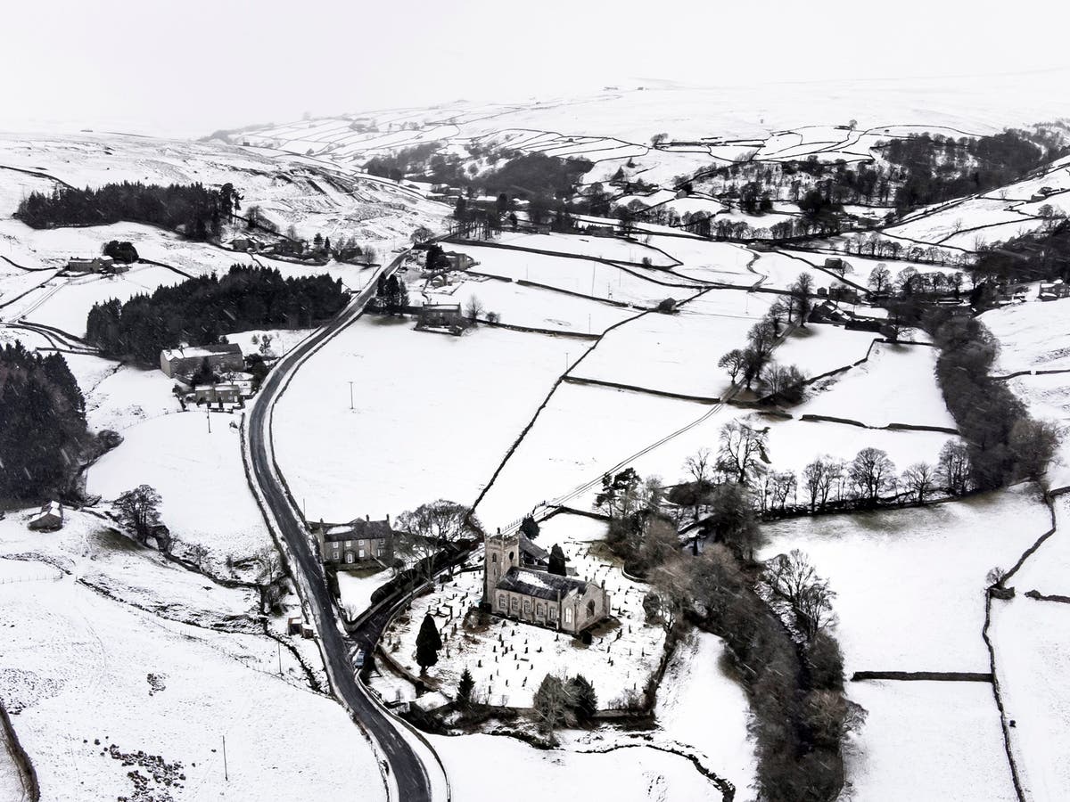 UK weather: ‘Coldest night of season’ forecast as thousands still without power after Storm Arwen