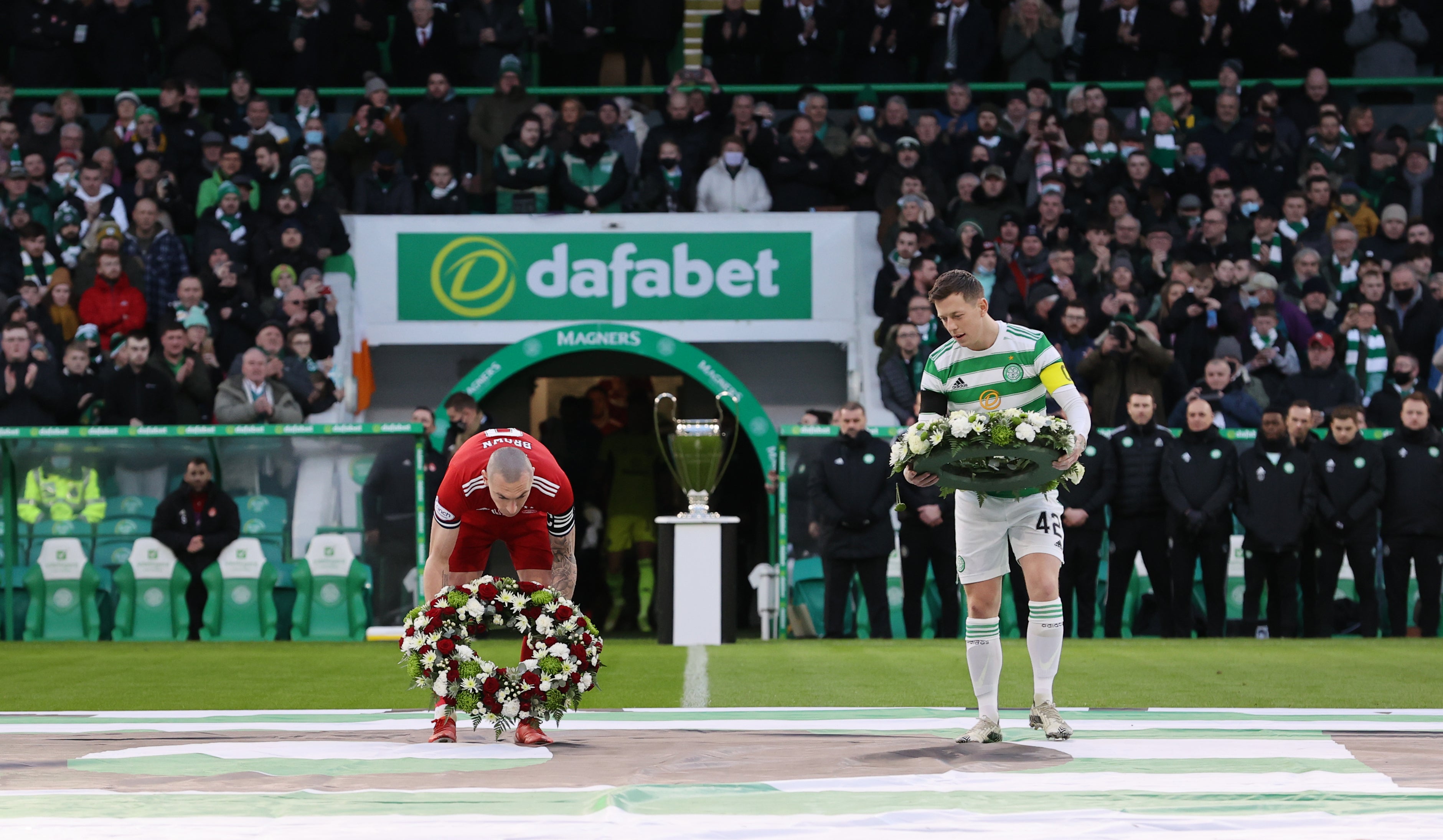 Tributes were paid to Celtic great Bertie Auld before the match against Aberdeen (Steve Welsh/PA)