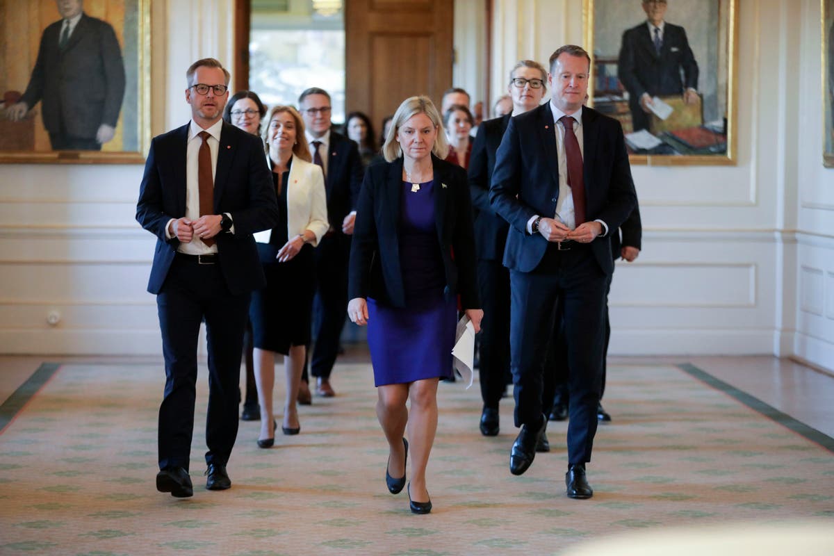 Sweden's first female prime minister presents her government The