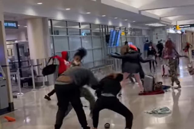 <p>Multiple fights broke out at the airport</p>