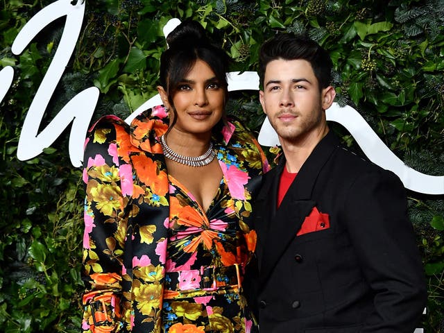 <p>Priyanka Chopra reveals how she and Nick Jonas make their relationship work long distance</p>