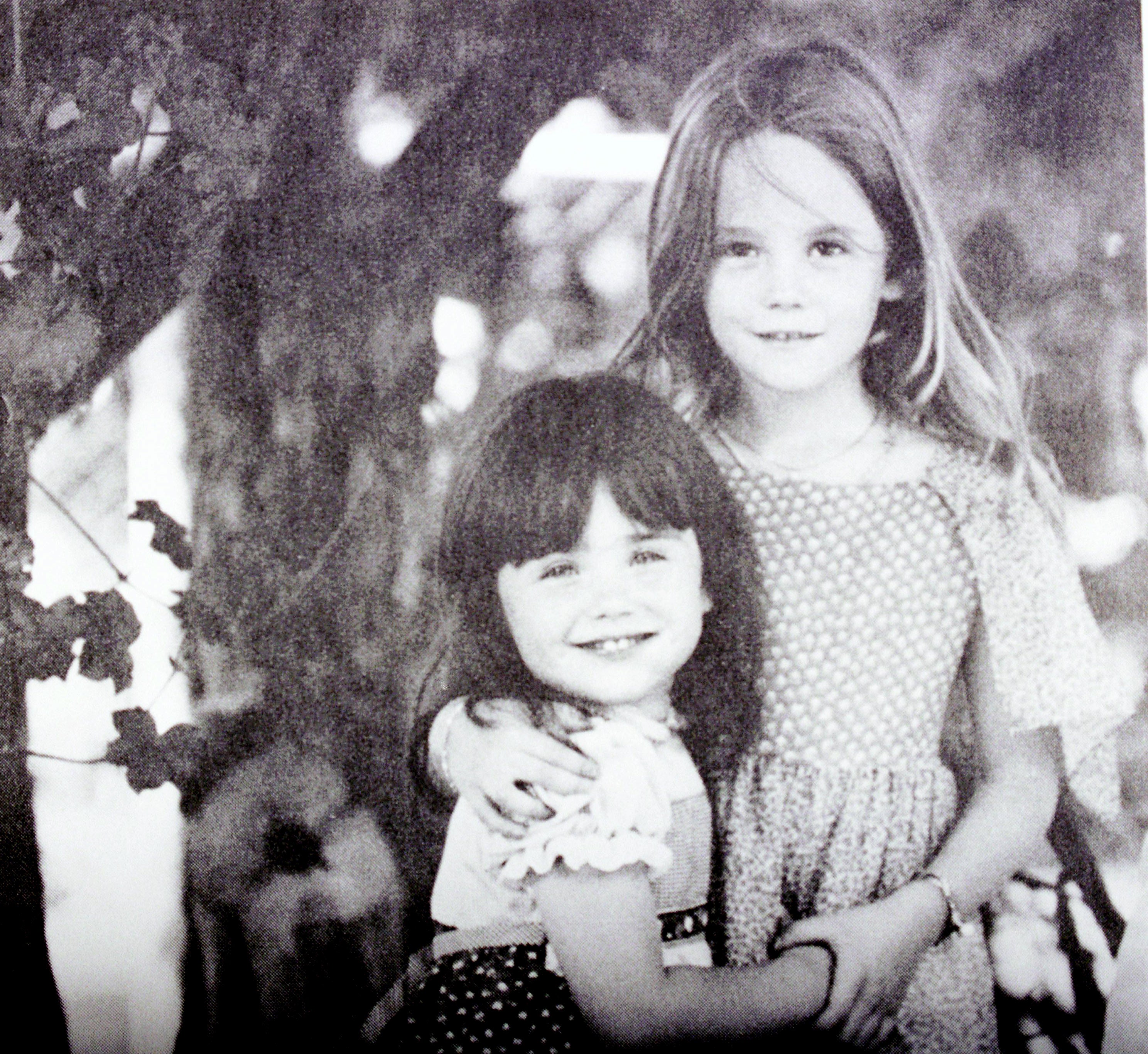 Lana Wood and Natalie Wood as children