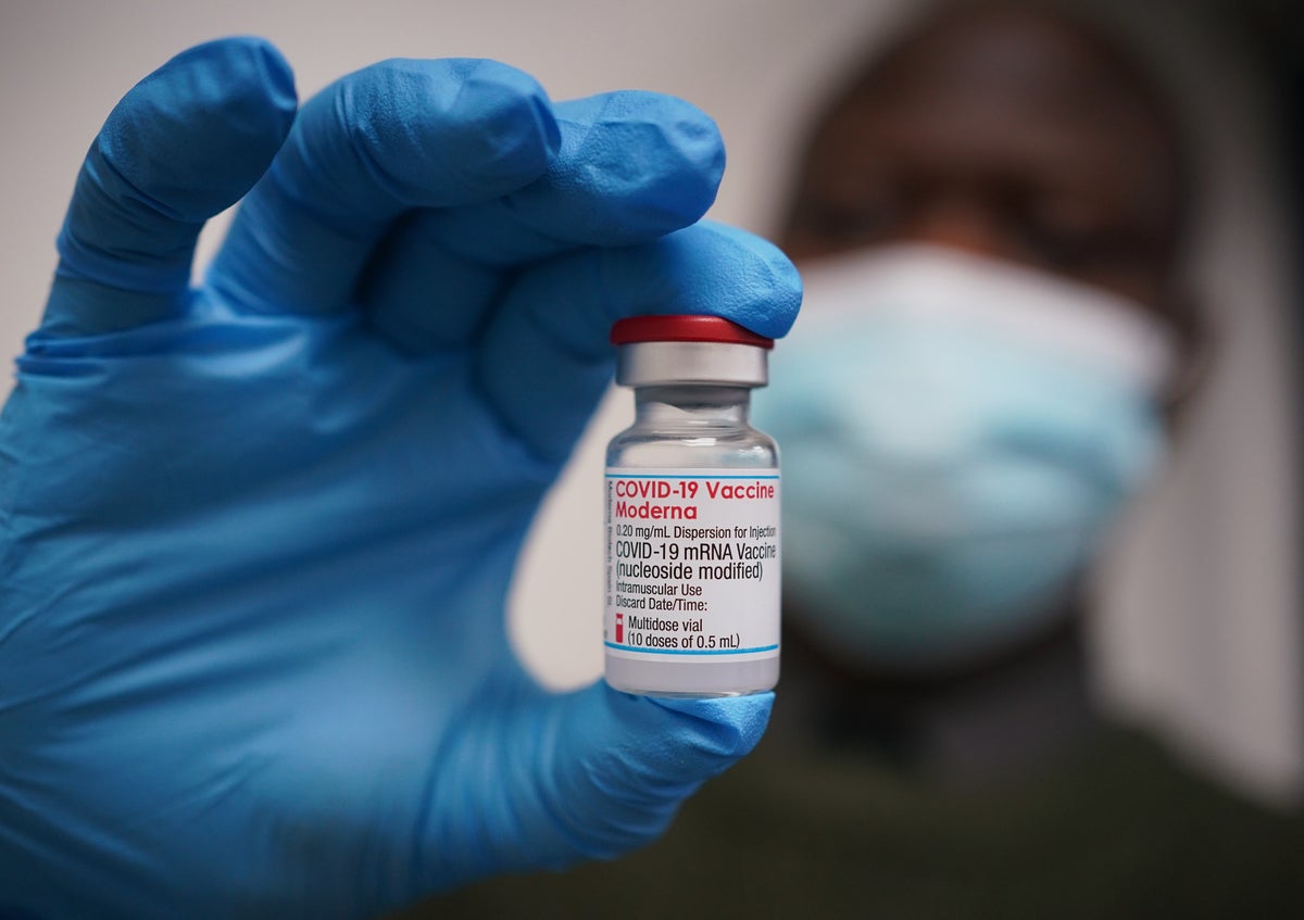 all over 18s in scotland to be offered covid booster jabs before february the independent all over 18s in scotland to be offered covid booster jabs before february the independent