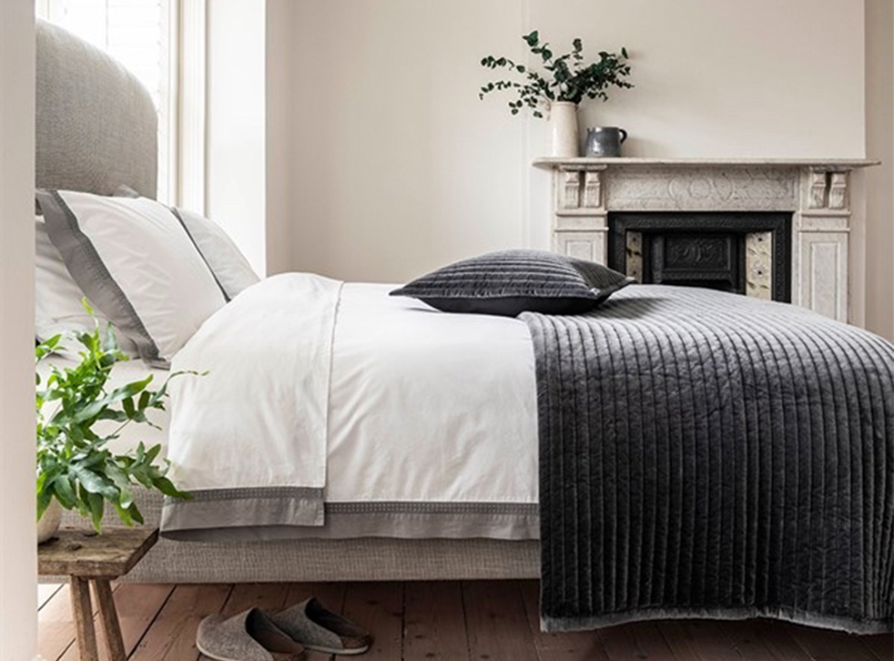 Best Bedspreads 2021 Luxury Additions, Dark Gray King Size Bedspread