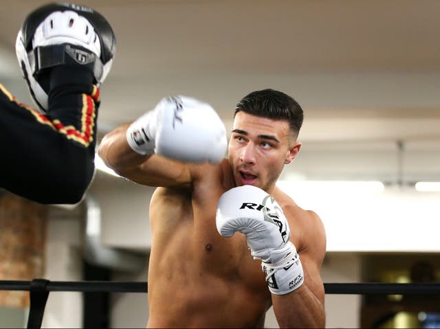 <p>Tommy Fury in training</p>