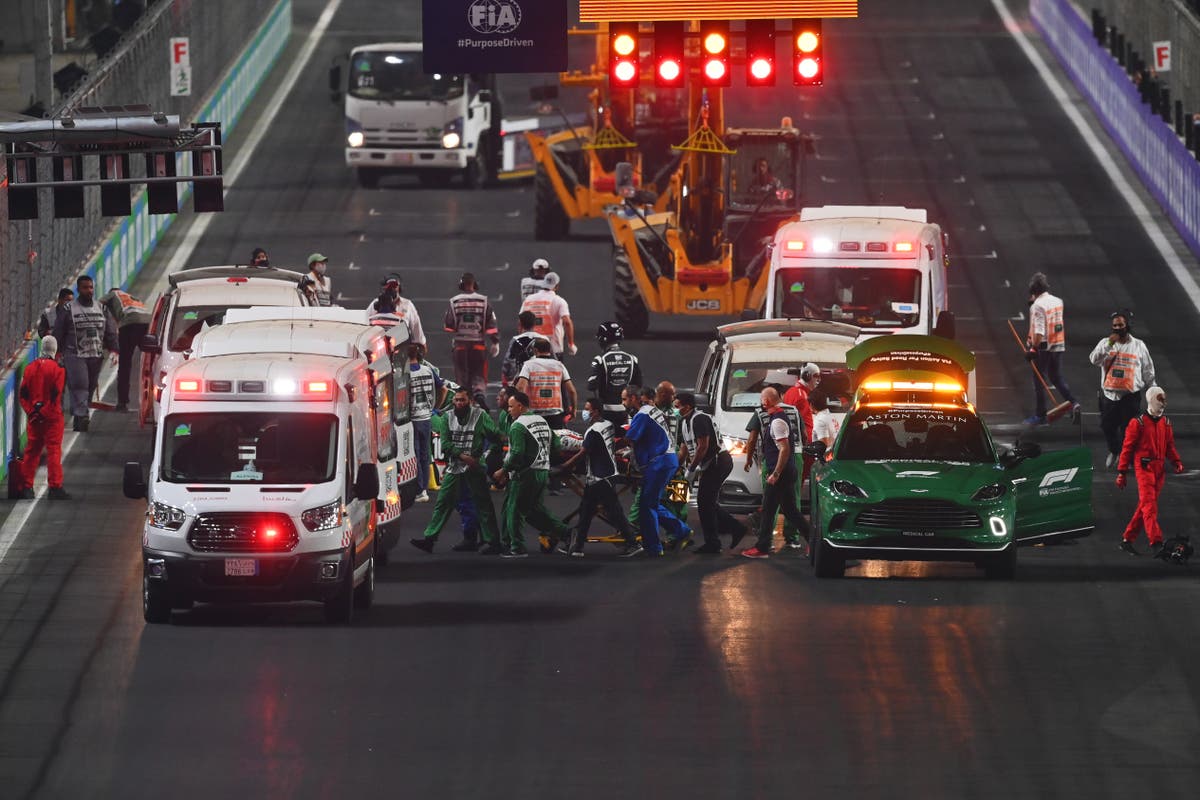 Enzo Fittipaldi ha sido trasladado en avión al hospital después de un terrible accidente de F2 en Arabia Saudita