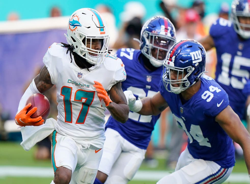 GIANTS-DOLPHINS
