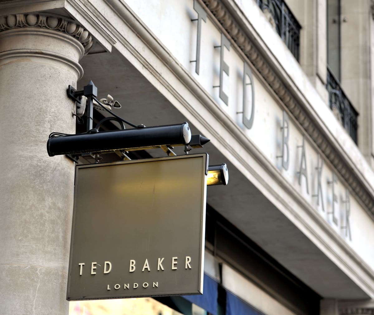 Ted Baker chairman John Barton dies | The Independent
