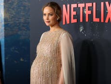 Pregnant Jennifer Lawrence wears Dior for Don’t Look Up premiere