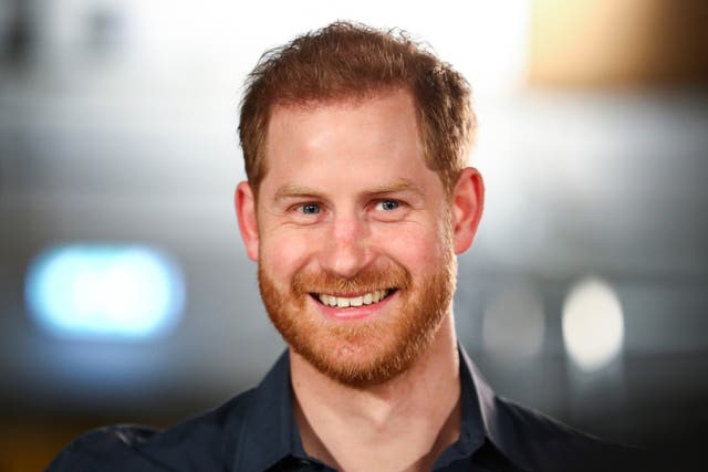 <p>Prince Harry meets the Invictus Games Choir at Abbey Road Studios</p>
