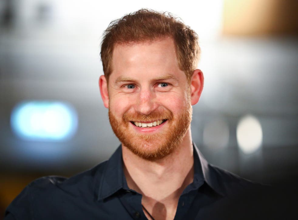 <p>Prince Harry meets the Invictus Games Choir at Abbey Road Studios</p>