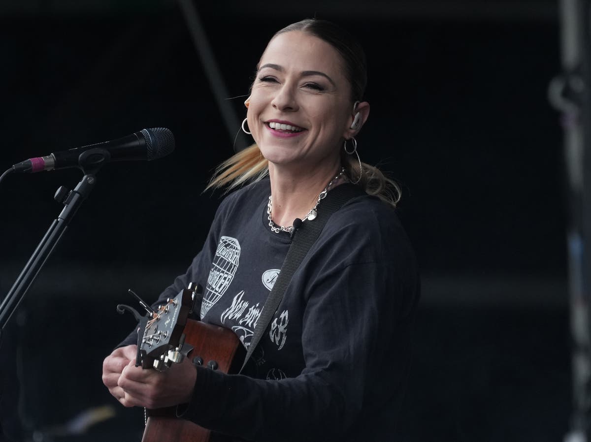 Lucy Spraggan speaks out after arrests made during ‘venue-wide fight’ at Dover show