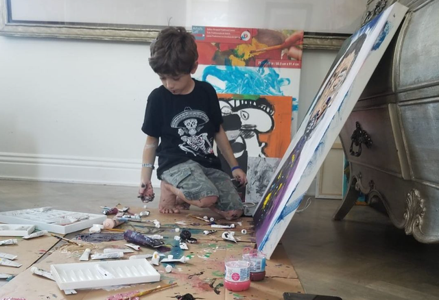 <p>Andres Valencia incursionó en la pintura a los 10 años y ahora es conocido mundialmente </p>