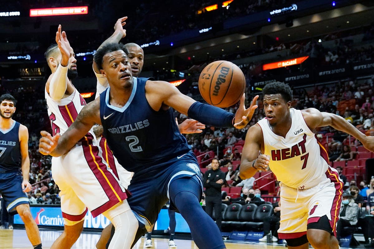 Brooks y Bane lideran a Grizzlies, que vencen 10590 al Heat