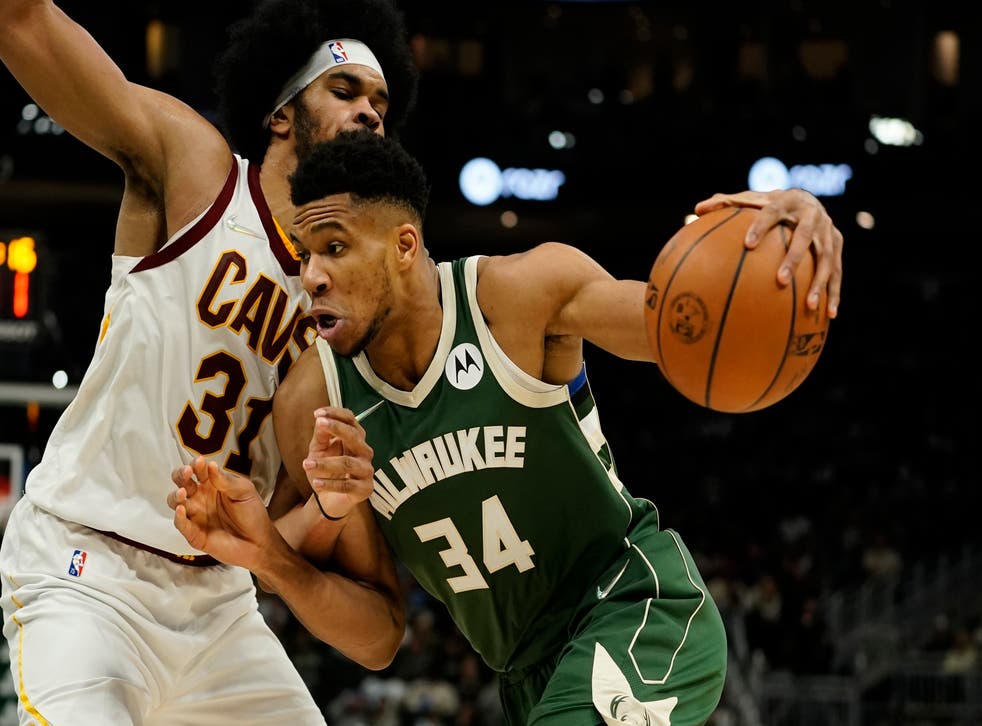 CAVALIERS-BUCKS