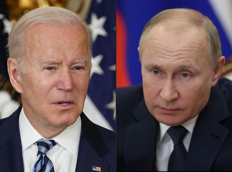 <p>Biden and Putin will hold a call to deal with military tensions over Ukraine</p>