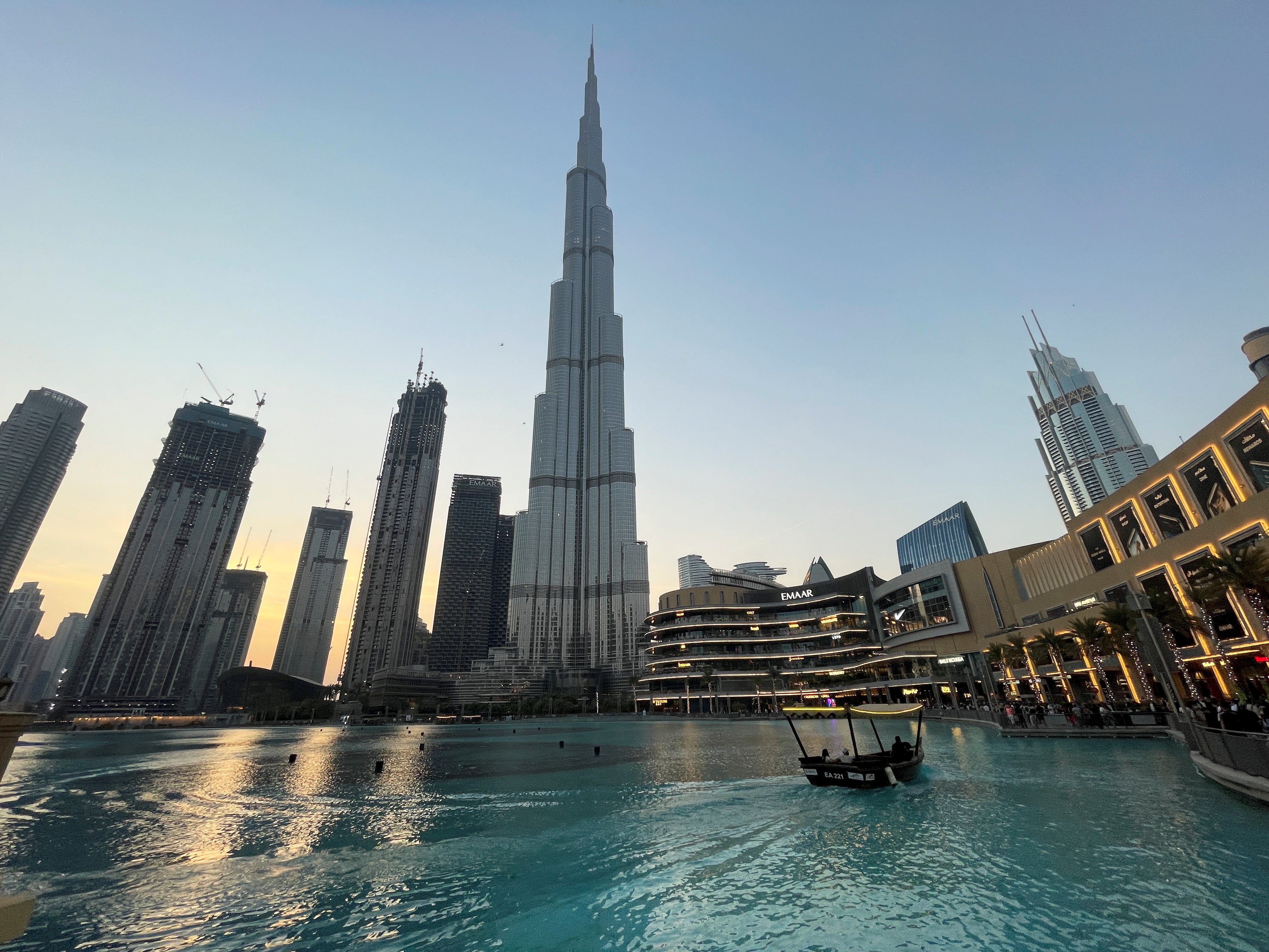 <p>General view of the Burj Khalifa and the downtown skyline in Dubai, United Arab Emirates</p>