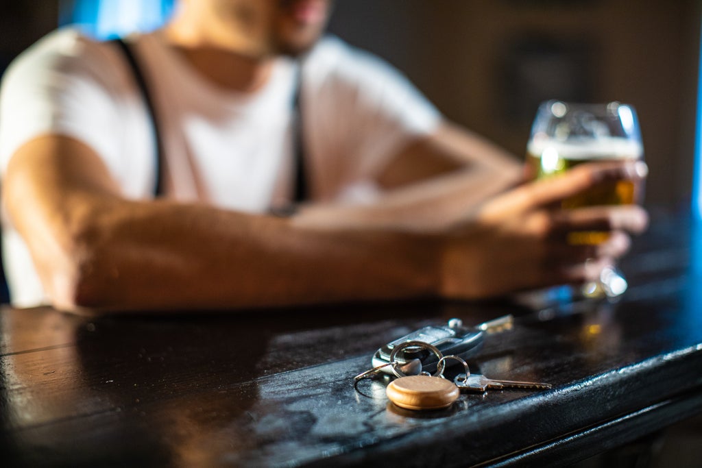 More than half of people at risk of breaking drink-drive limit by underestimating how drunk they are, study suggests