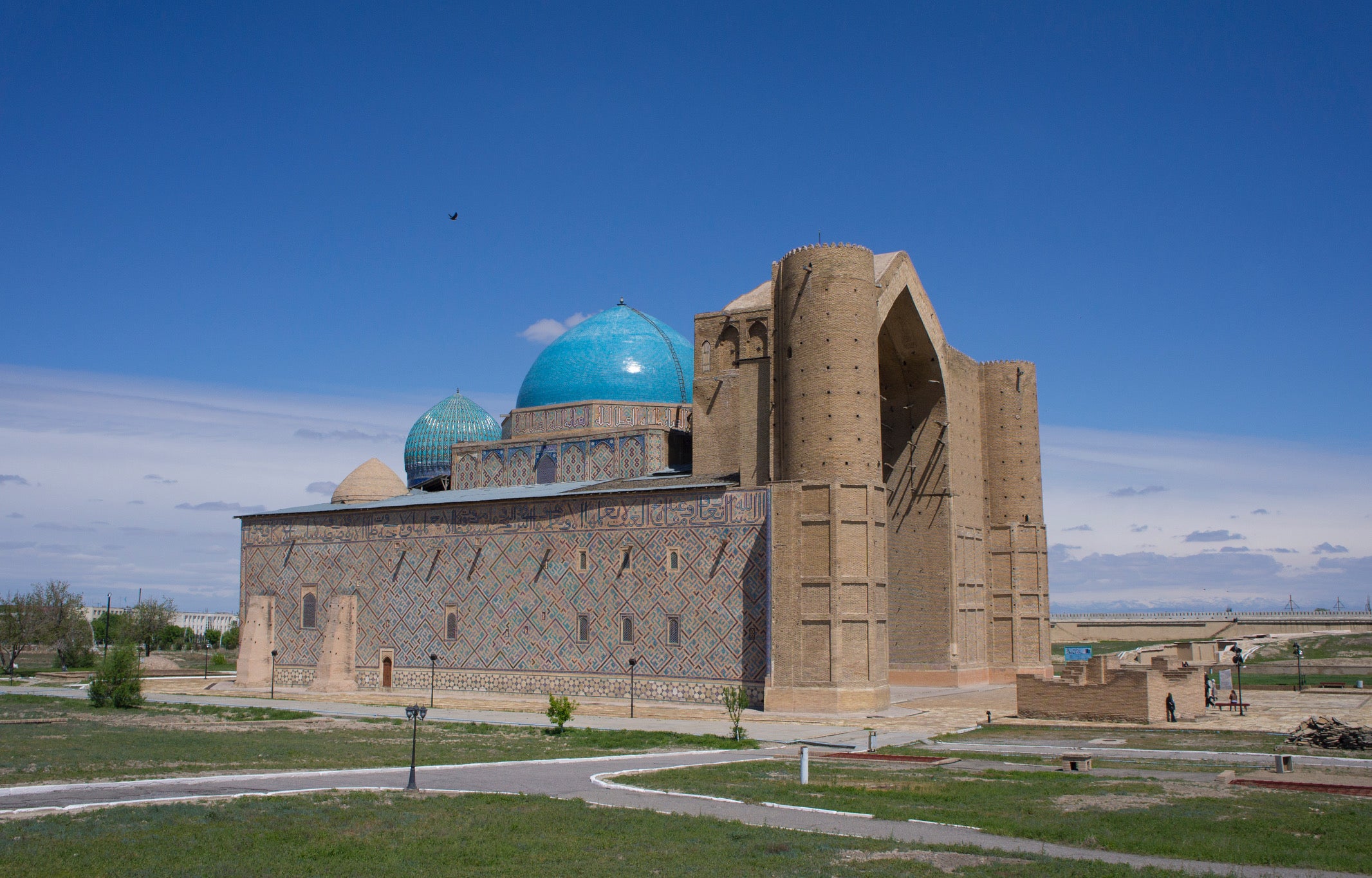 Mausoleum of Khoja Ahmed Yasawi, Turkistan