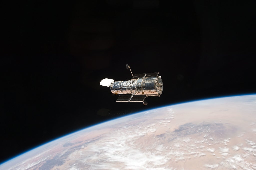 Nasa brings Hubble Space Telescope back to life after months of glitches