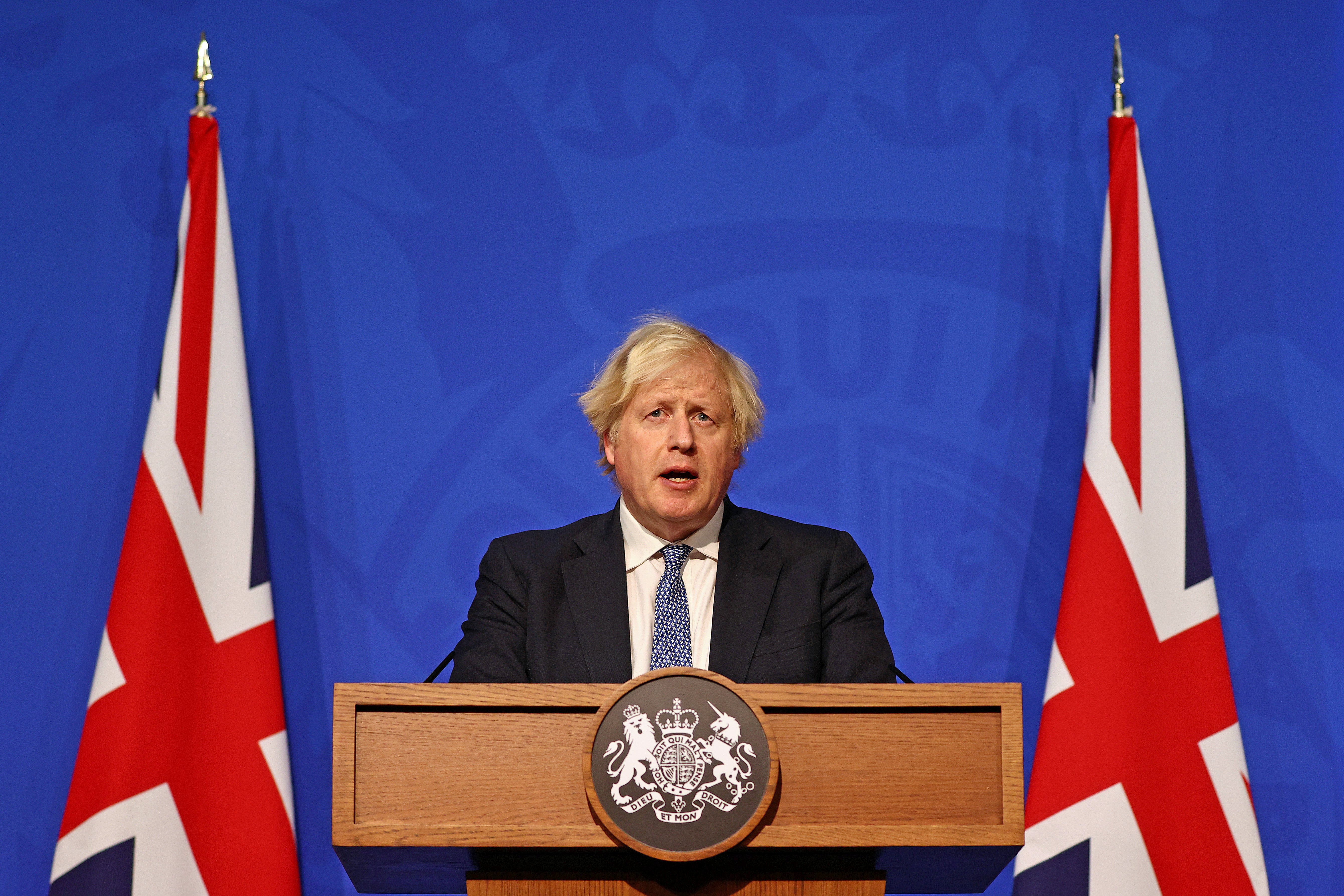 Ес ввела санкции против рф. Премьер министр Великобритании 2022.