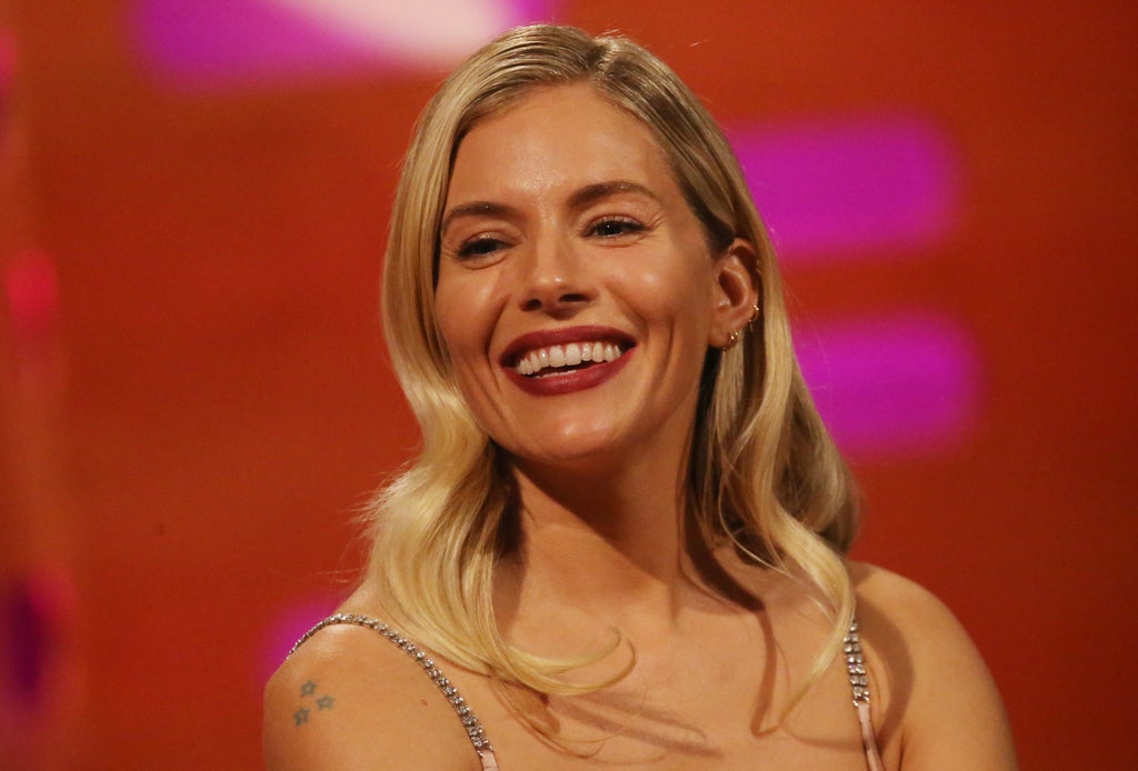 Sienna Miller to have statement read to High Court after settlement