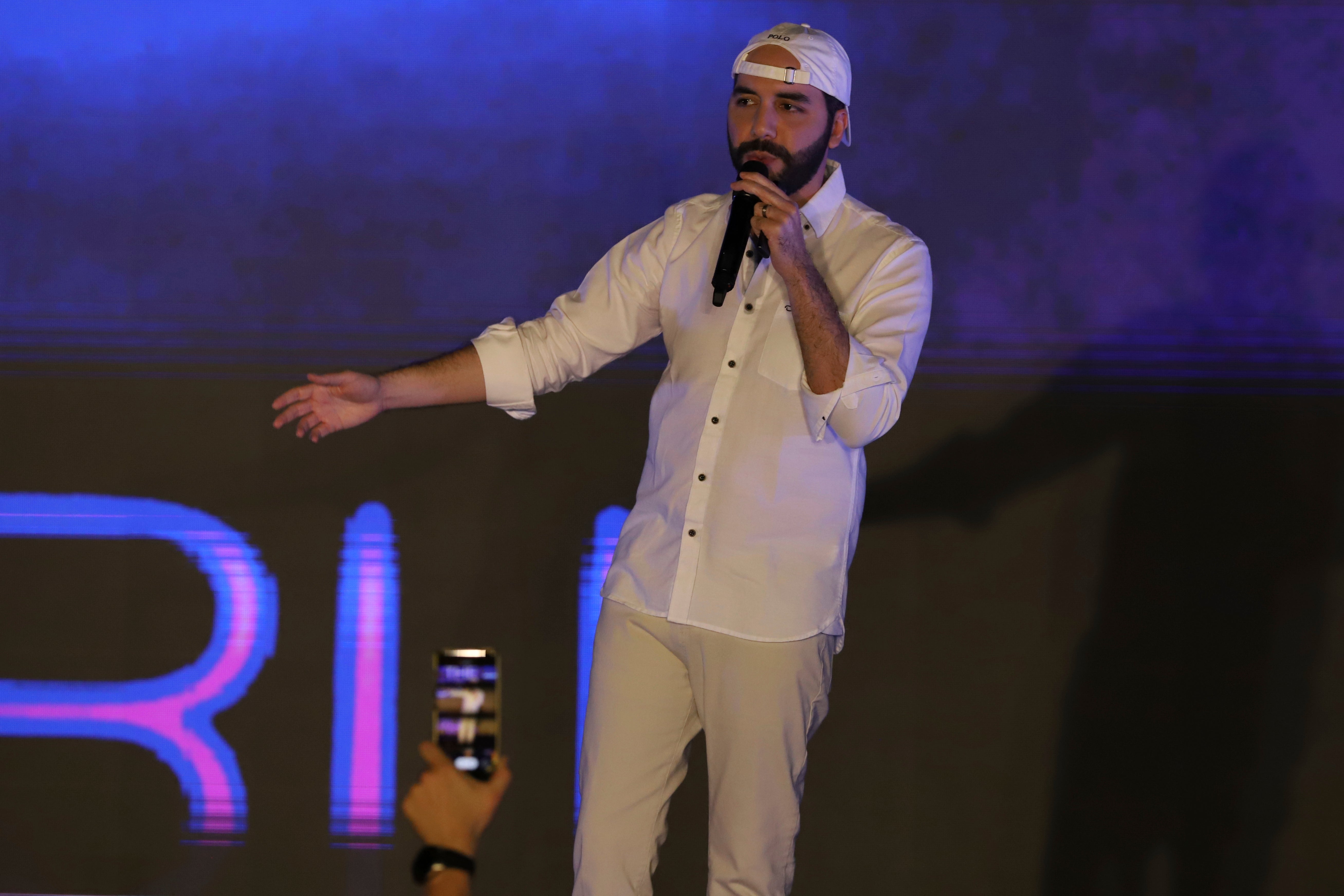 El Salvador President Nayib Bukele speaking at a cryptocurrency conference on 20 November, 2021