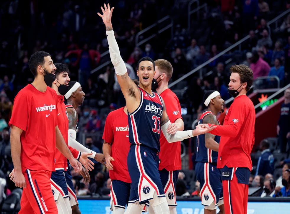 WIZARDS-PISTONS