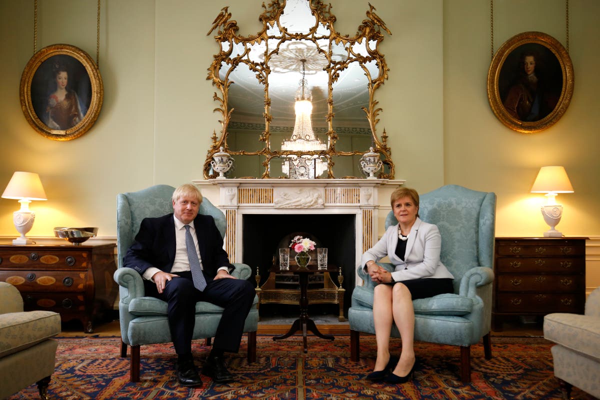 Nicola Sturgeon asks Prime Minister to drop vaccine intellectual property rights