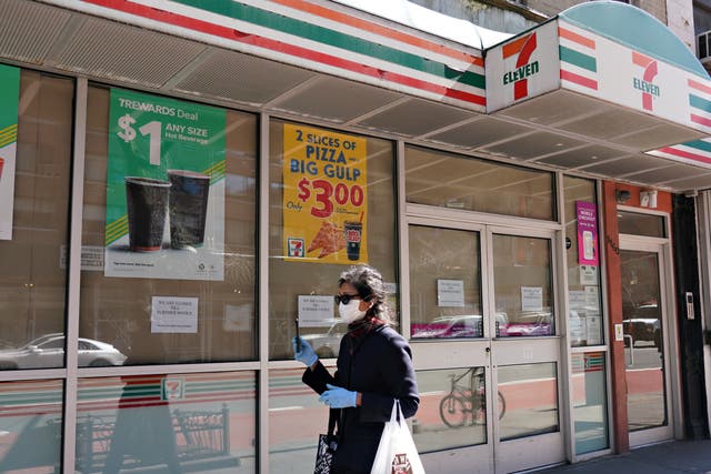 <p>A 7/11 location in New York </p>