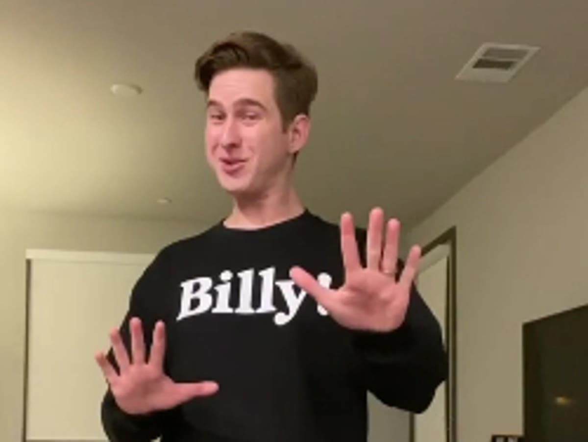 Influencer’s life saved after fans spotted cancerous moles on his back in video Influencer’s life saved after fans spotted cancerous moles on his back in video