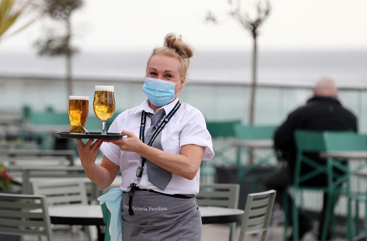 Services sector reaches pre-pandemic levels despite GDP slowdown