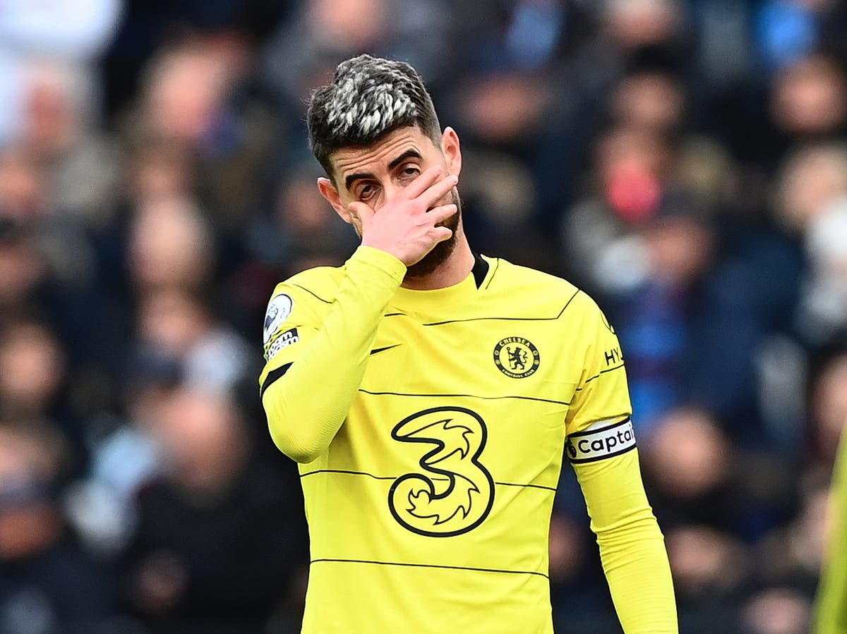 Jorginho to play through pain barrier when Chelsea face Leeds Jorginho to play through pain barrier when Chelsea face Leeds