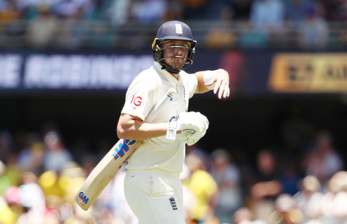 England rue another batting collapse as Australia win opening Ashes Test