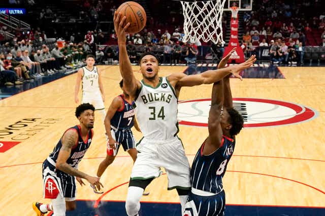 Giannis Antetokounmpo (34) in action during the Milwaulkee Bucks’ victory over the Houston Rockets (Eric Christian Smith/AP).