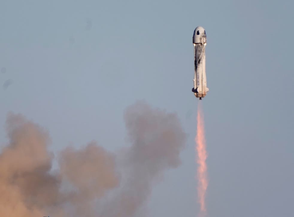 ESPACIO-BLUE ORIGIN-STRAHAN