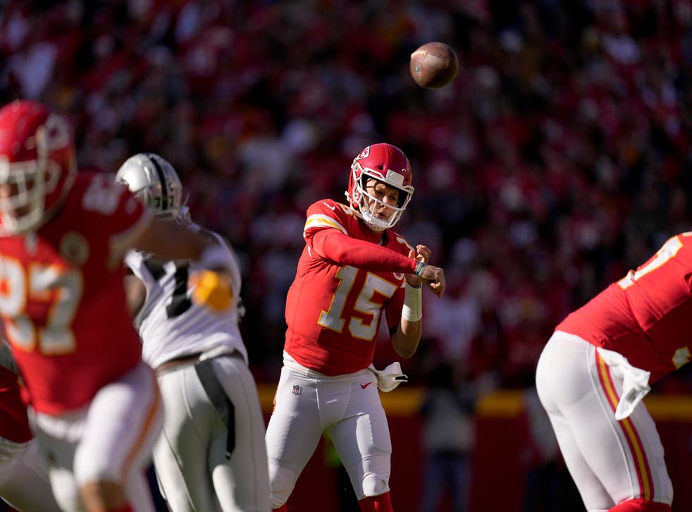 RAIDERS-CHIEFS