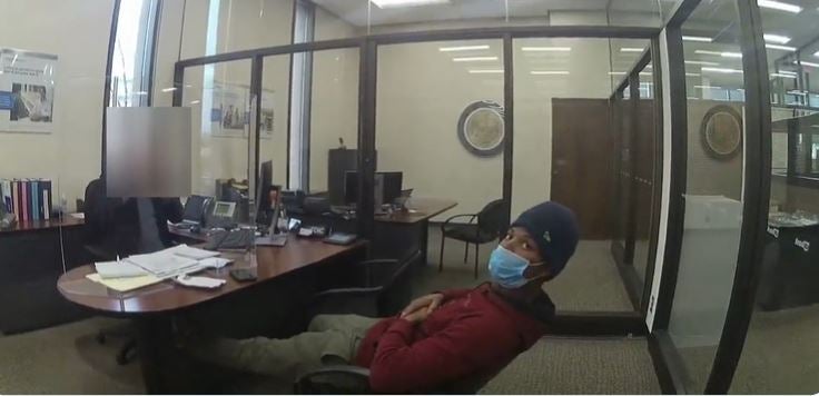 <p>A Black man in Minnesota was suspected of fraud when he tried to make a bank transaction </p>