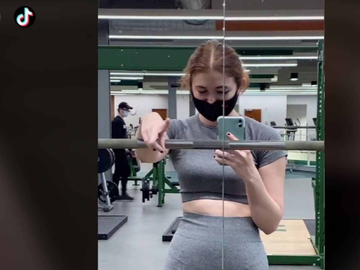 Woman draws fake lovebites on her neck to escape lecherous men at the gym
